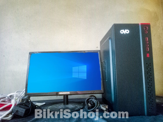 Dasktop for sale